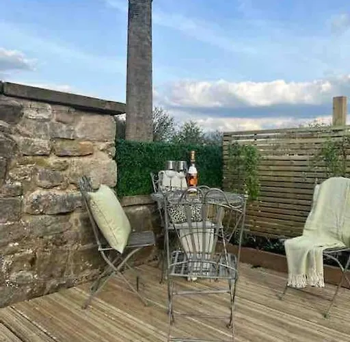 Sunny Luxurious 2 Bedroom Σπίτι διακοπών